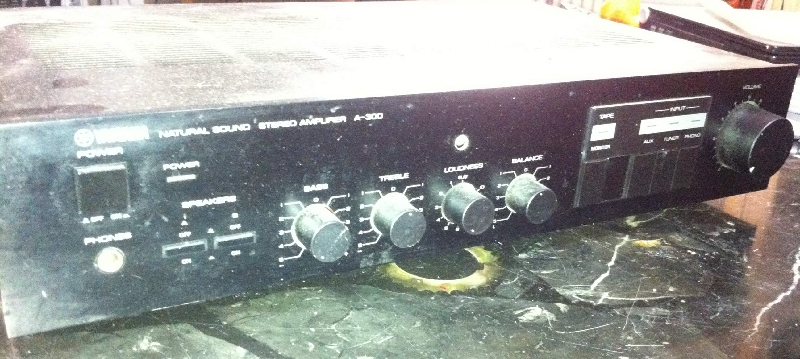 Yamaha A-300